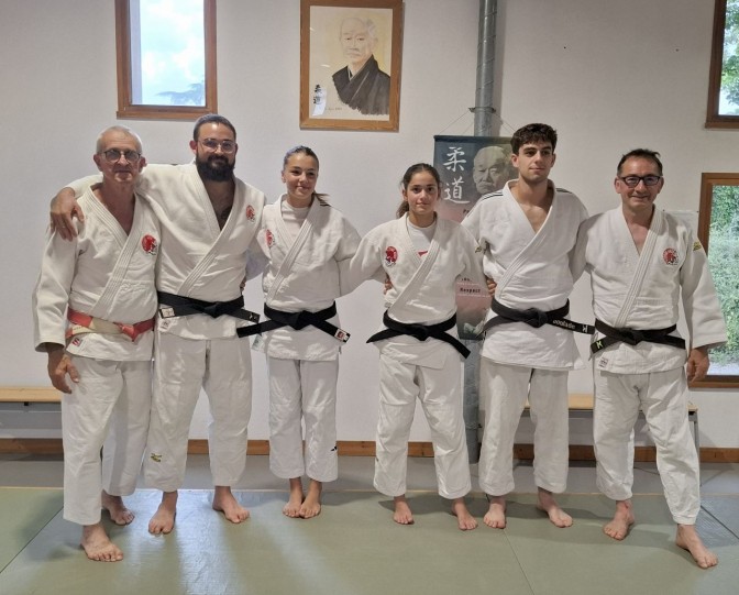 Image de l'actu 'Deux nouvelles ceintures noires à YzeureJudo'